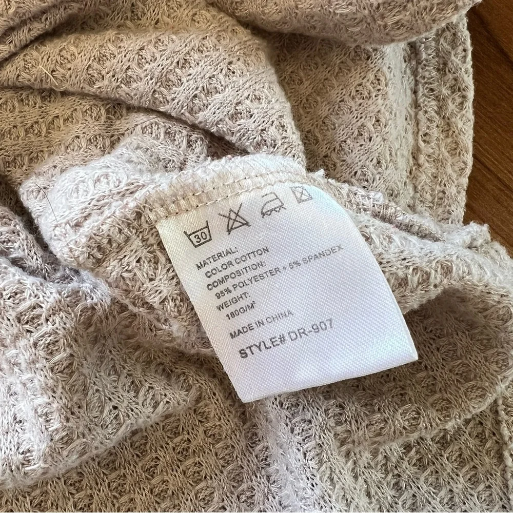 iGENJUN Women’s Waffle Knit V Neck Long Sleeve Tunic Top Oatmeal Beige Large